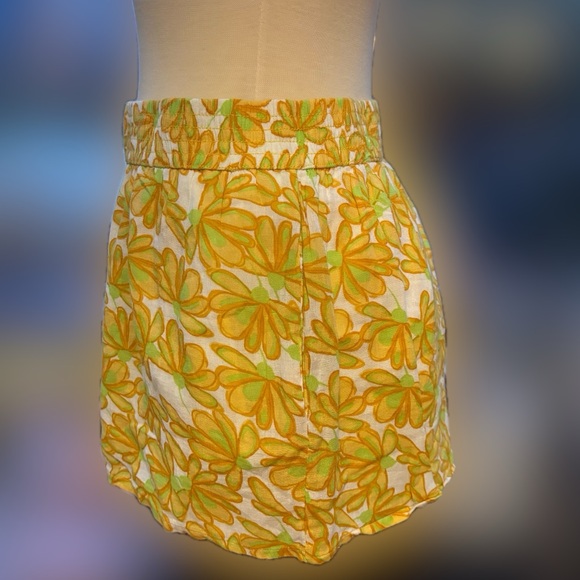 NWT Zara Floral Yellow Green Boho Shorts Matching Set Piece Size XL - Picture 3 of 7